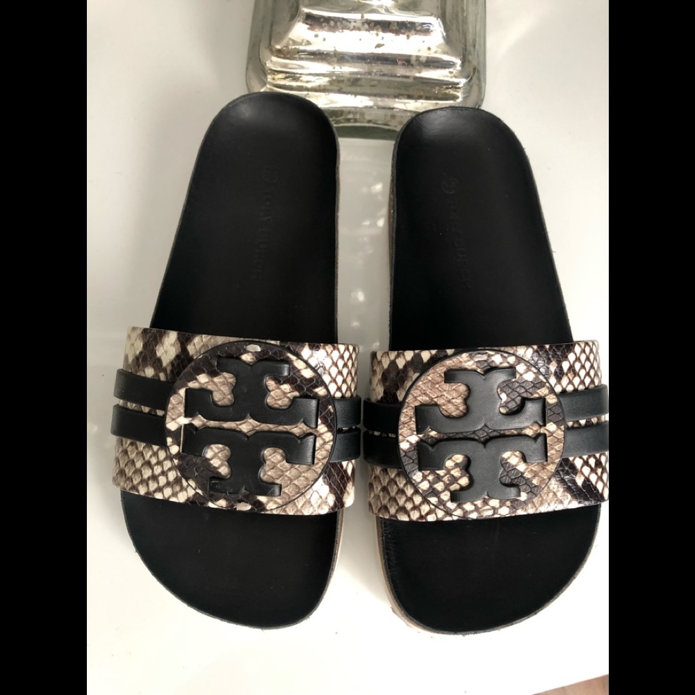 Tory Burch Sandals size 6.5